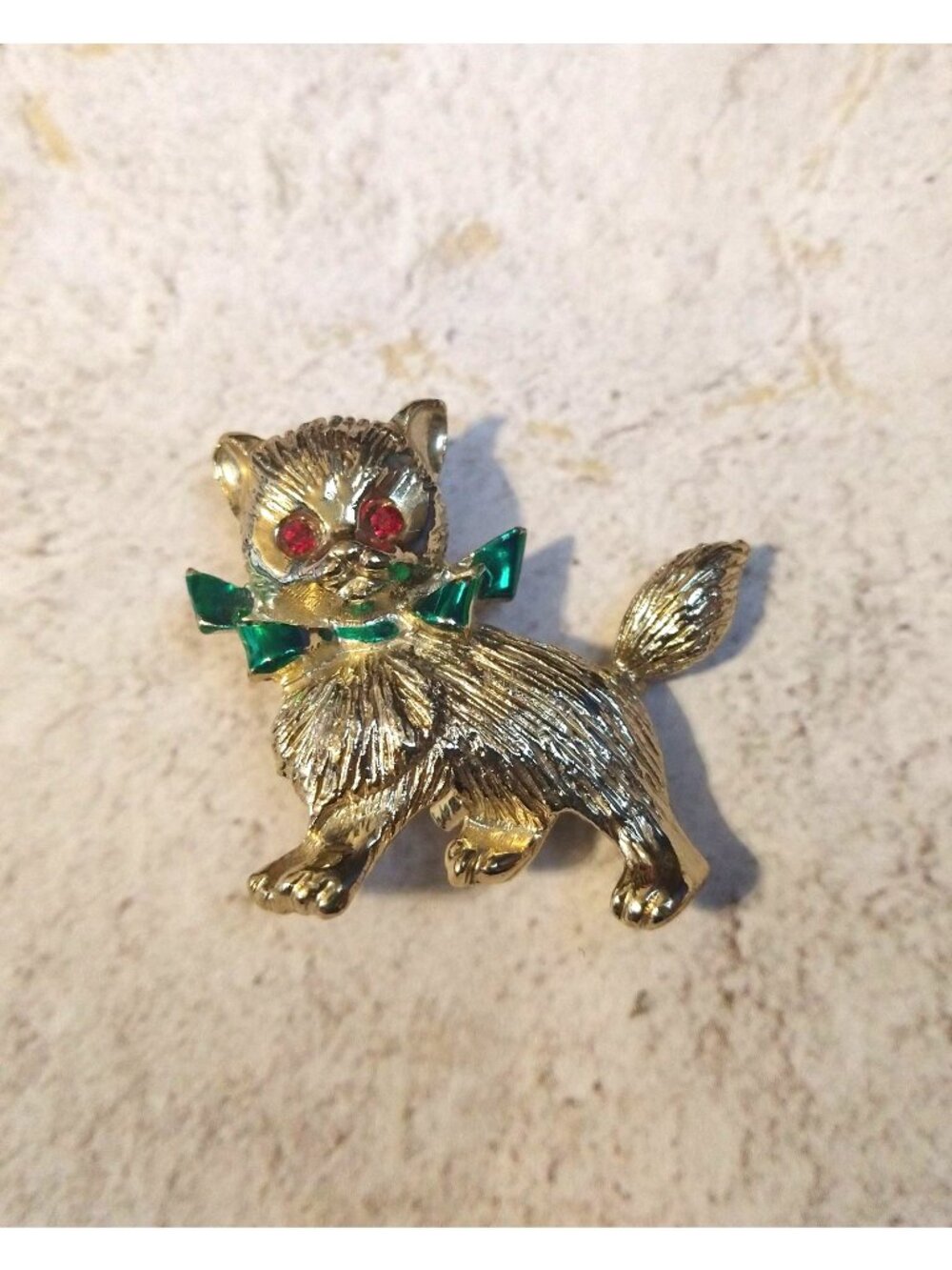 Vintage Cat Pin Brooch Christmas Holiday Colors Gold Tone Estate Jewelry